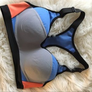 Victoria’s Secret Incredible Sport Bra